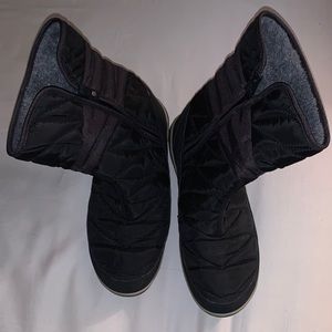 Women’s Columbia omni heat boot 11 Heavenly Slip II